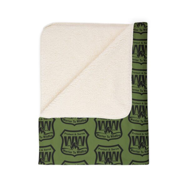 Fleece Sherpa Blanket Military Green - Image 16